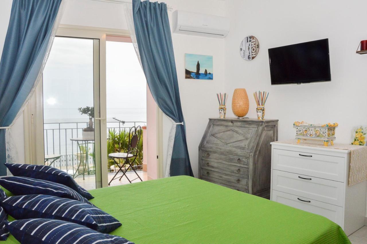 Sun Sea House Taormina Apartment Giardini Naxos Exterior photo