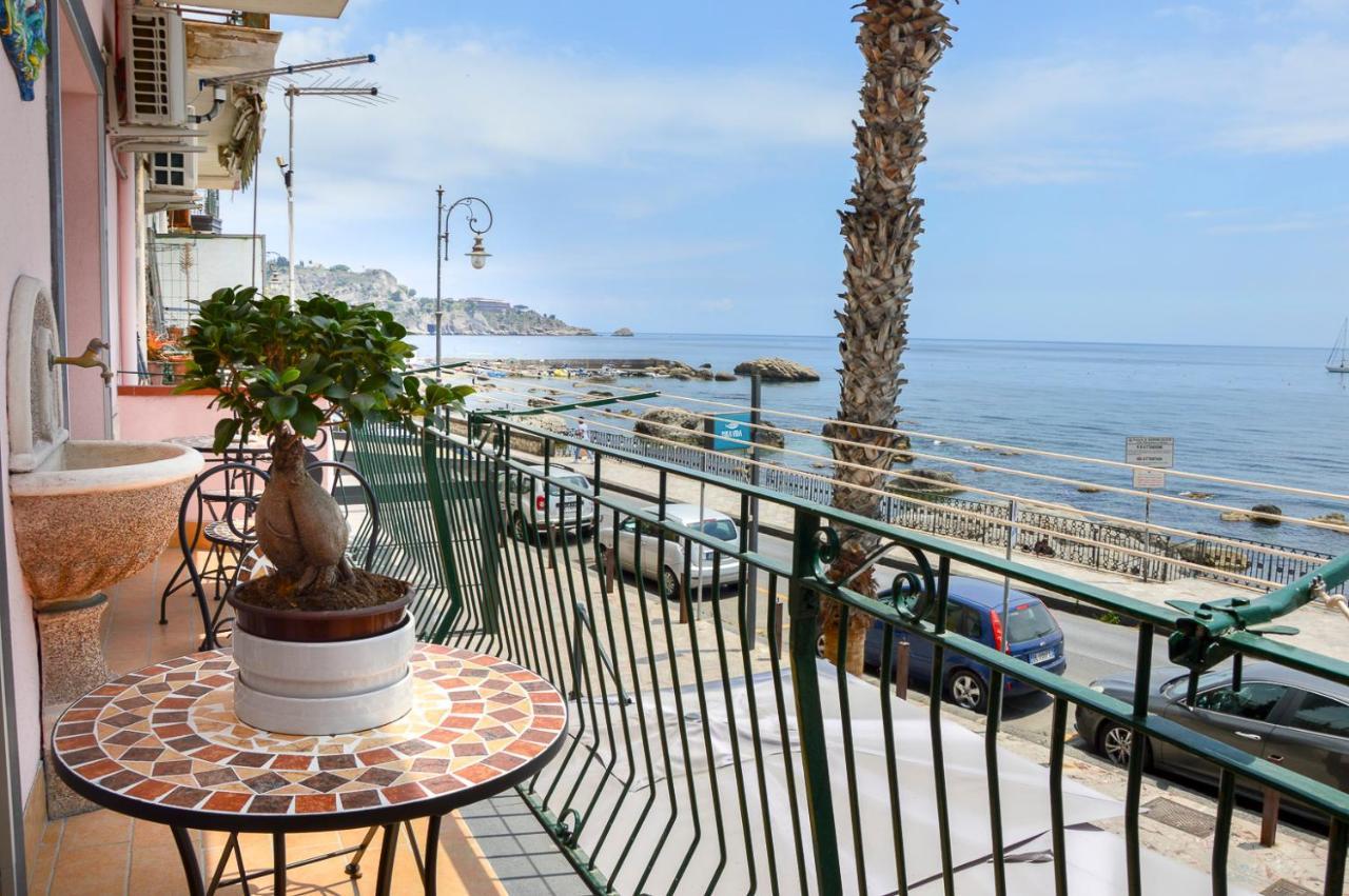Sun Sea House Taormina Apartment Giardini Naxos Exterior photo